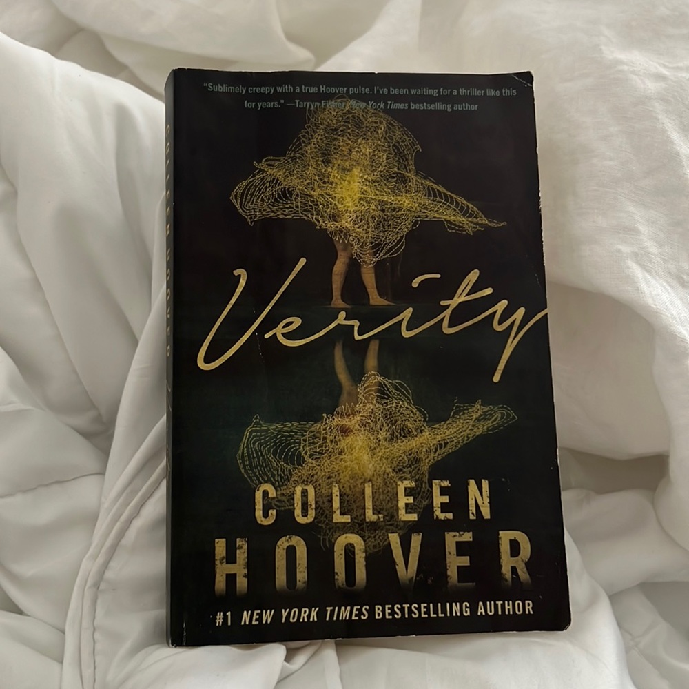 Colleen Hoover “verity” book